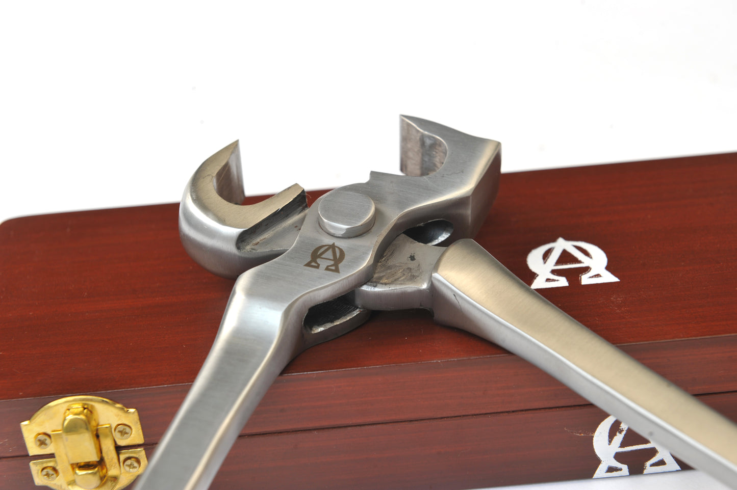 Mark Caldwell Nail Cutter with Magnets