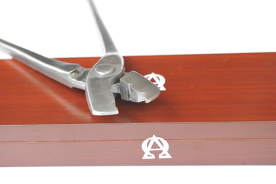 Scienctific Horseshoeing Box Joint 16