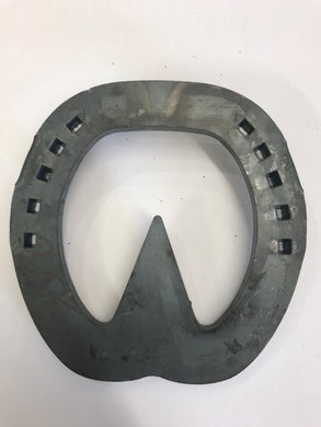 Visani Square Toe Heart Bar